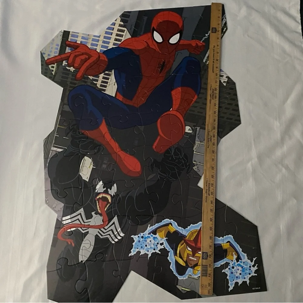 Marvel Spider-Man Kids Red & Blue Spider-Man Floor Puzzle 46 Piece